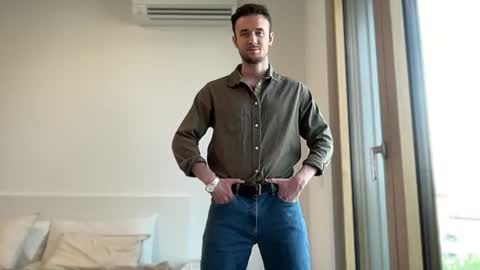cute_skywalker online show from 21, 6, 2026