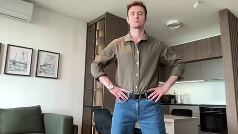 cute_skywalker online show from 3, 7, 2026