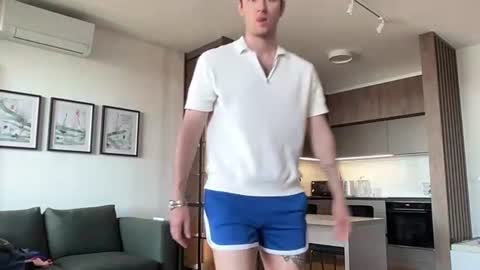 cute_skywalker online show from 4, 7, 2026