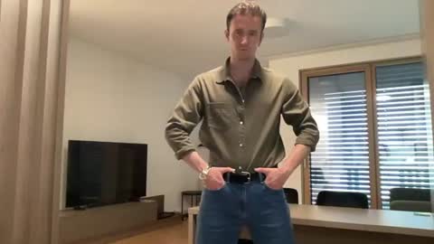 cute_skywalker online show from 8, 7, 2026