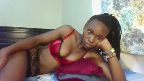 cute_tasha online show from 27, 4, 2026