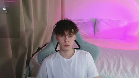 Thomas -  online show from 4, 5, 2026