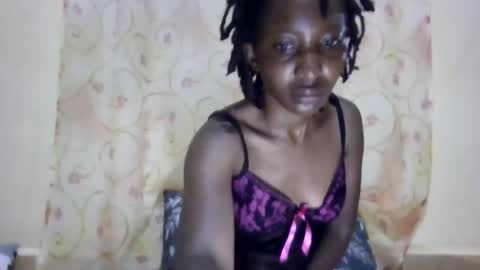 cute_xeniah online show from 14, 9, 2025