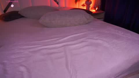 Amber online show from 5, 2, 2025