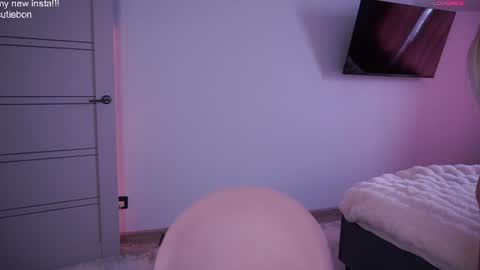Snapshot of cutebon chatting on 22, 6, 2026 BONNIE online show from 22, 6, 2026