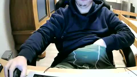 Cuteboy090 online show from 27, 11, 2025