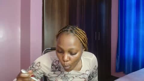 cutebuu online show from 3, 11, 2025