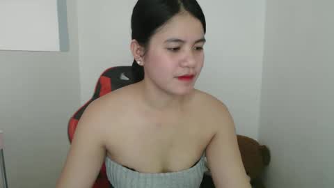 cutecindy2000 online show from 5, 3, 2025