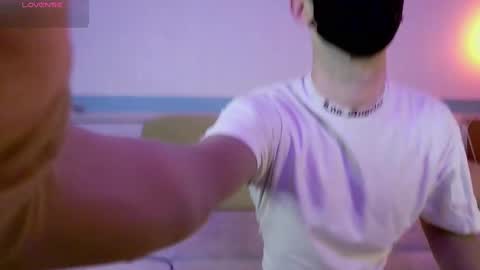 Snapshot of cutedodo chatting on 20, 2, 2025 Tory and Leon online show from 20, 2, 2025