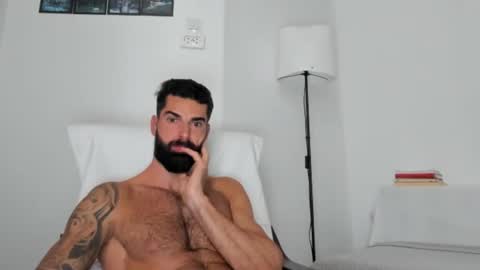 cuteeboy online show from 12, 10, 2025