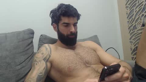 cuteeboy online show from 4, 2, 2026