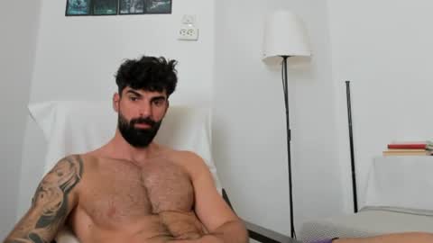 cuteeboy online show from 15, 6, 2026