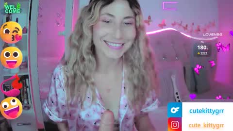 Kitty online show from 13, 9, 2025