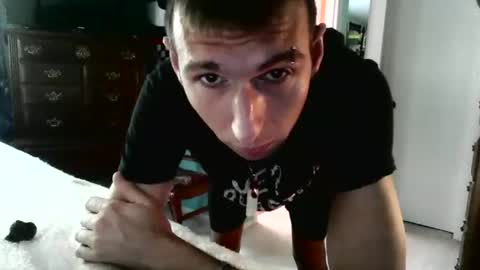Snapshot of cuteguy83010 chatting on 15, 6, 2026 cuteguy83010 online show from 15, 6, 2026