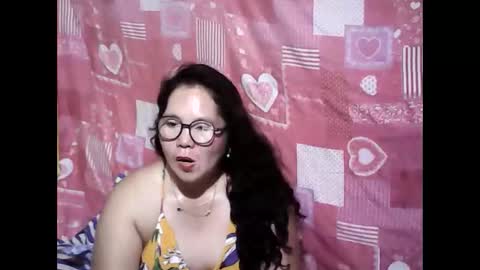 Snapshot of cutehornymom chatting on 21, 5, 2026 cutehornymom online show from 21, 5, 2026