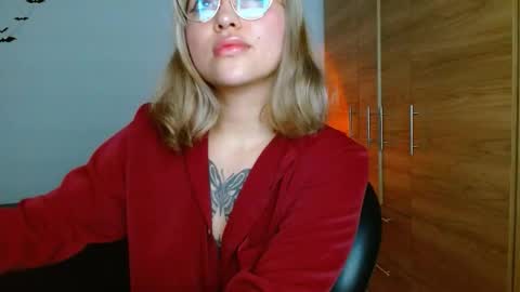 isabella online show from 16, 1, 2026