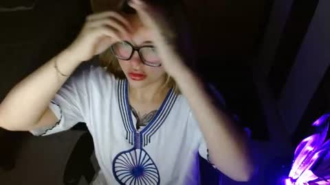 isabella online show from 20, 6, 2026