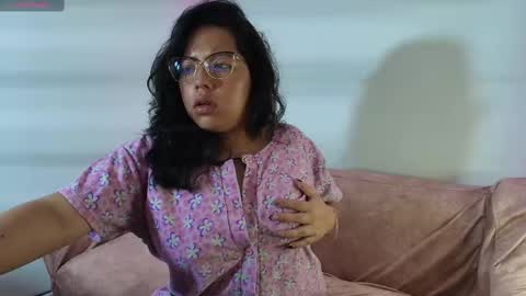 tell me jess   online show from 25, 2, 2025