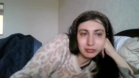 cutekattie online show from 9, 4, 2026