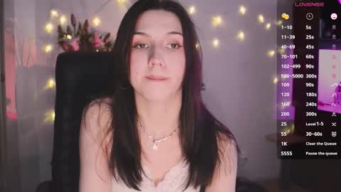 kendall online show from 8, 11, 2025