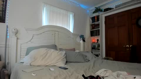 Snapshot of cutelittlemama0418 chatting on 27, 9, 2025 Cutelittlemama0418 Lola online show from 27, 9, 2025