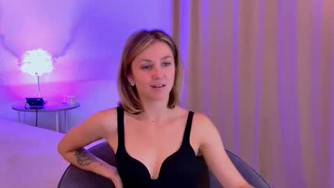 cutemirage online show from 29, 10, 2025