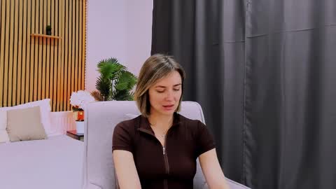 cutemirage online show from 11, 4, 2026