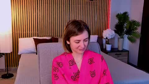 cutemirage online show from 21, 4, 2026