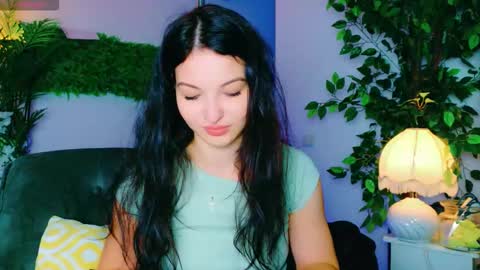 Snapshot of cuteness__girl chatting on 20, 9, 2025 cuteness__girl online show from 20, 9, 2025