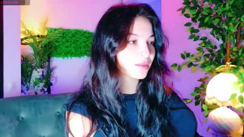 Snapshot of cuteness__girl chatting on 29, 9, 2025 cuteness__girl online show from 29, 9, 2025