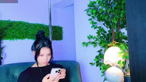 Snapshot of cuteness__girl chatting on 3, 10, 2025 cuteness__girl online show from 3, 10, 2025