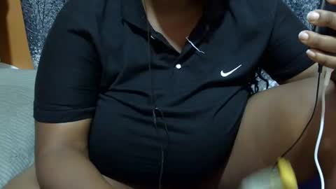 cutermilly online show from 4, 3, 2025