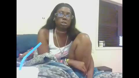Snapshot of cuteshotkiki chatting on 25, 9, 2025 mary mack online show from 25, 9, 2025