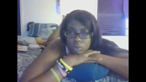 Snapshot of cuteshotkiki chatting on 19, 11, 2025 mary mack online show from 19, 11, 2025