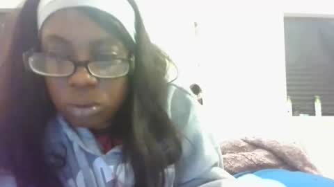 Snapshot of cuteshotkiki chatting on 30, 11, 2025 mary mack online show from 30, 11, 2025