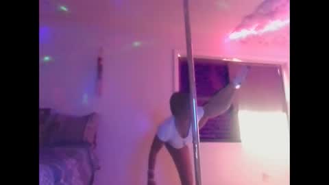 Snapshot of cuteshotkiki chatting on 22, 12, 2025 mary mack online show from 22, 12, 2025