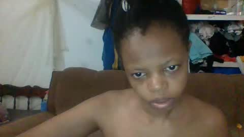 cutey-blonde online show from 13, 4, 2026