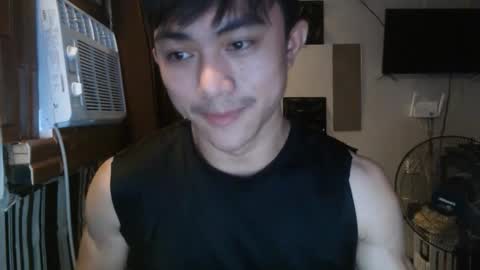 cutie_hunk69 online show from 7, 6, 2026