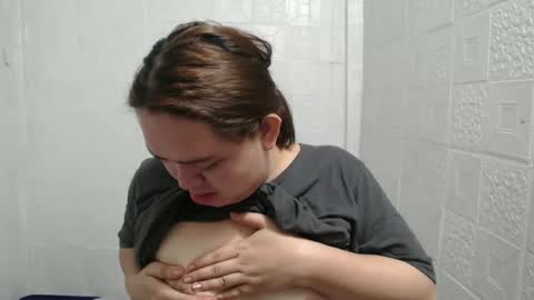 Nicole online show from 10, 2, 2025