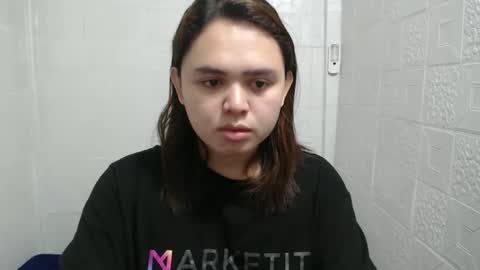 Nicole online show from 4, 3, 2025