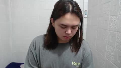 Nicole online show from 8, 3, 2025