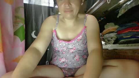 cutie_pie02 online show from 25, 4, 2026