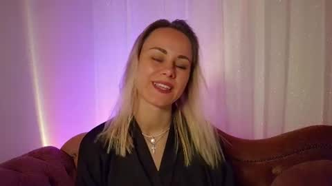 cutie_xoxo_ online show from 21, 7, 2026