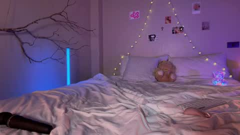 Snapshot of cutiiepie69 chatting on 15, 5, 2026 squirt queen Jasmine next stream 1 may online show from 15, 5, 2026