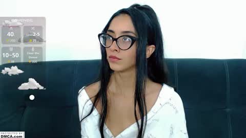 Snapshot of cutte_kitty_ chatting on 27, 11, 2025 miss ari online show from 27, 11, 2025