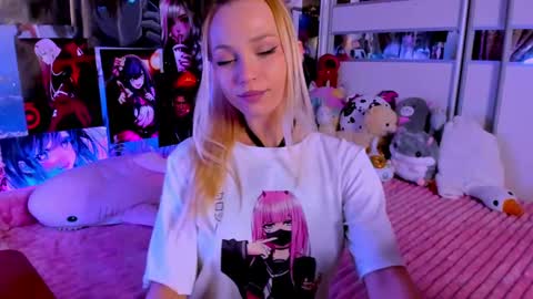 Nora online show from 15, 2, 2025