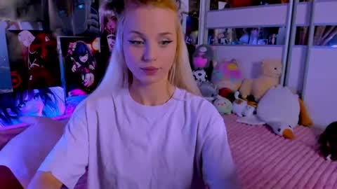 Nora online show from 25, 7, 2026