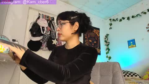 Snapshot of cybercami chatting on 29, 9, 2025 Camila online show from 29, 9, 2025