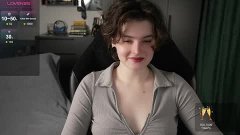 Helen Blossom online show from 23, 4, 2026