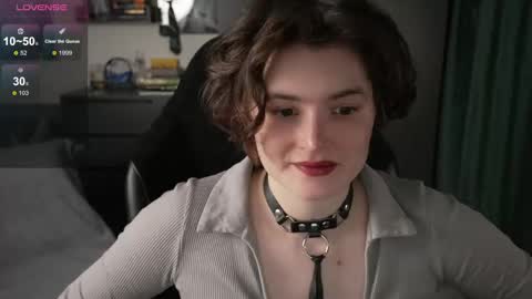 Helen Blossom online show from 25, 4, 2026